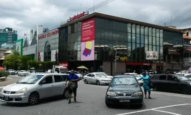 people moving through the city of Independence square, port of spain trinidad-2